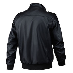 Veste en cuir et fourrure décontractée élégante pour homme, respirante et coupe-vent, avec logo personnalisé et design frontal fini, idéale pour le printemps - Product Image 6