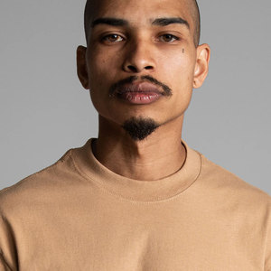 T-shirt épais uni de qualité supérieure Shaka Wear, 100 % coton, coupe ample, col rond, sérigraphié, 7,5 oz, vente en gros - Product Image 3