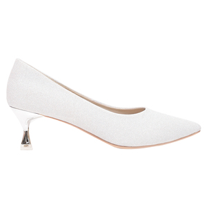 Chaussures de mariée de luxe à bout pointu avec talons fins, dessus en tissu pailleté et doublure de talon rembourrée - Product Image 3