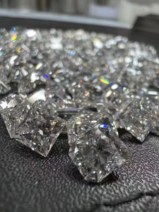 Diamant de laboratoire taille princesse de 0,15 carat, gamme de 0,10 à 0,40 carats, fournisseur pour les grossistes et importateurs de diamants - Product Image 5