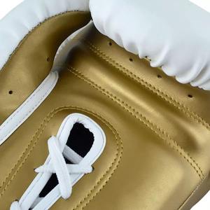 Guantes de entrenamiento Five B unisex con logo personalizado para Muay Thai, Kickboxing y MMA, de cuero vacuno dorado con cordones en la muñeca, para competiciones de boxeo. - Product Image 3