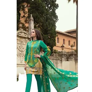 Smaragd Farbe Kameez Shalwar im Rasen dreiteiligen Pakistan und Anzug Sommer und Winter tragen