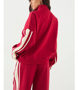 Conjunto Deportivo de 2 Piezas para Mujer, Estilo Modesto, con Franja Lateral en Contraste, Chaqueta con Cuello Alto y Parche Bordado, Pantalones Anchos con Cierre - Product Image 6