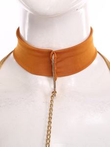 Disfraz de lencería de princesa árabe para mujer, falda maxi, sujetador metálico y gargantilla con cadena, ropa de danza del vientre, para una cita temática - Product Image 2