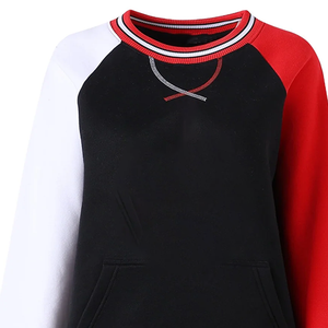 Sweat-shirt en chenille trois tons Delta personnalisé – Col rond contrastant noir, rouge et blanc avec poche avant, tissu respirant, fabriqué par le fabricant - Product Image 4