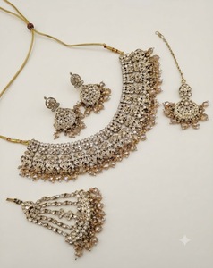 Indian Bridal <b>Jewelry</b> Set CZ Stone Necklace With Earrings Mang Tika & Pasa <b>Pakistani</b> Wedding Dulhan Crystal Beaded Jewellery Set - Product Image 3