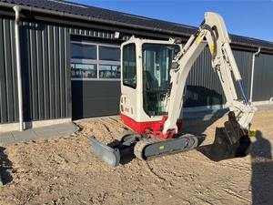 Used Takeuchi TB235 Compact <b>Excavator</b> Crawler Digger 6 Ton Hydraulic Excavation <b>Machine</b> for Construction - Product Image 2