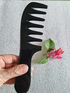 FAIZA CRAFT Peine para el Cabello Hecho a Mano con Cuerno de Búfalo para Mujeres, Uso Doméstico, de Uttar Pradesh - Product Image 6