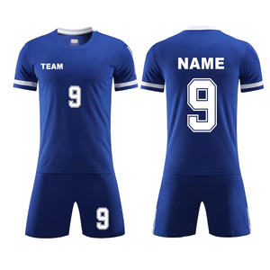 Uniformes de fútbol de diseño personalizado para equipos, uniformes de fútbol de manga corta de alta calidad en grandes cantidades - Product Image 1