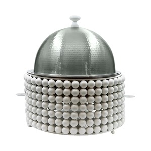 Magnifique réchaud à buffet orné de perles, idéal pour les événements de restauration élégante et la présentation de dîners de luxe. - Product Image 1