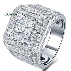 Bague Cocktail Homme en Argent 925 avec Moissanite, Coupe Ronde Brillante, Sertissage Pavé, Bijou Géométrique de Luxe - Product Image 5