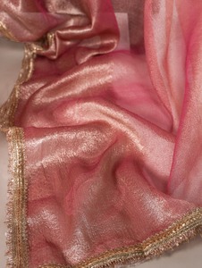 Nouveaux saris de créateur tissés, saris à motifs Zari, tissus chatoyants - Product Image 6