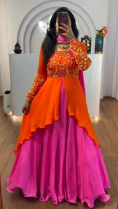 Robe de soirée en soie fantaisie pour femme avec dupatta, idéale pour les mariages et les fêtes, à prix abordable, robe ethnique Anarkali. - Product Image 5