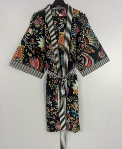 Robe de chambre kimono longue en coton à col en V avec ceinture, respirante, pour la nuit ou comme paréo de plage - Product Image 5