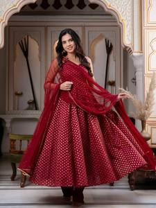 ชุดเดรสงานแต่งงานสำหรับผู้หญิง Anarkali Chanderi Jacquard Butti แต่งลูกไม้แฟนซี แบบกลับด้านได้ ไม่ยับ แห้งเร็ว ความยาวระดับข้อเท้า เหมาะสำหรับงานปาร์ตี้ - Product Image 2