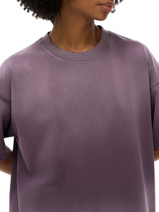 Camiseta Oversize de Algodón Morado Desgastado Estilo Vintage Streetwear, Camiseta Oversize Morada de Algodón Pesado Unisex con Hombros Caídos - Product Image 5