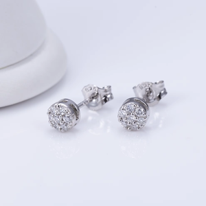Pendientes Clásicos de Diamantes Redondos en Plata para Uso Diario de Mujeres, Diamantes de Laboratorio Color H - Product Image 6