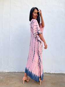 Kaftan rose et noir tie-dye N 51, robe de plage pour femmes, robe de vacances - Product Image 2