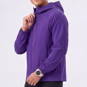 Veste à capuche pour homme, couleur unie violette, fermeture éclair, coupe-vent, décontractée, automne, coupe régulière, en polyester - Product Image 2