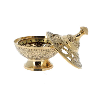 Quemador de incienso dhoop de latón hecho a mano con parrilla interna de alambre para carbón y tapa tallada, disponible a precios de mayorista. - Product Image 1