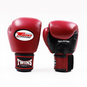 Gants de boxe de haute qualité personnalisés avec logo et sangle, 100% cuir véritable, meilleurs équipements d'entraînement et de sparring pour la boxe MMA et la salle de sport - Product Image 1