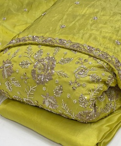 Tissu scintillant en pure soie, richement brodé, le plus vendu, pour vêtements de luxe, disponible à bon prix - Product Image 4