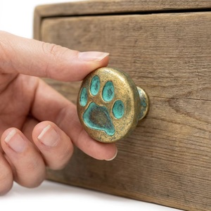<b>Rustic</b> Industrial Paw Print Cabinet Knob Cast Iron Eco-Friendly Novelty Shape Easy Installation for Dresser Furniture Handle - Product Image 5