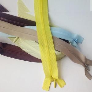 Vente directe d'usine en gros 3 #   Fermetures éclair invisibles en nylon, colorées, en dentelle, pour vêtements, en stock pour robes et tenues - Product Image 3