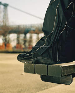 ชุดวอร์มกันลมแบบแห้งเร็ว มีฮู้ด สำหรับผู้ชายและผู้หญิง เหมาะสำหรับการฝึกซ้อม วิ่งจ๊อกกิ้ง และกิจกรรมกลางแจ้ง - Product Image 6