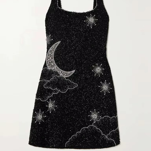 Robe Courte Noire Unie Faite Main par un Designer, Modèle Cache-Cœur, Tendance Femme 2025, Robe Décontractée Sans Manches en Lin pour Femme - Product Image 1