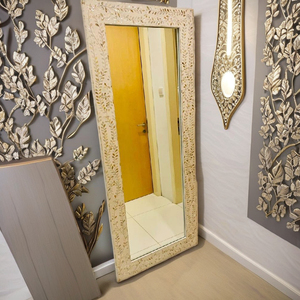 Modern Style Black Floral Bone and Resin Inlay Framed Full-Size Luxury Wood <b>Wall</b> <b>Mirror</b> <b>Decor</b> for Apartments and Buildings - Product Image 4