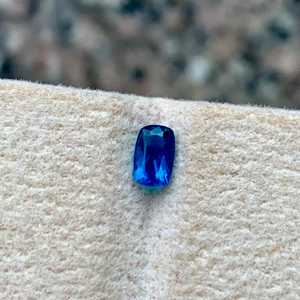 Piedra Preciosa Natural Rara Hayune, Corte Octogonal Azul, Perfecta para la Elaboración de Joyería Fina y Colección de Joyería de Diseño - Product Image 6