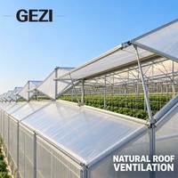 Serre à toit à pannes multiples avec ventilation verticale pour climat chaud et humide, idéale pour la culture commerciale de légumes et les pépinières