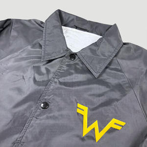 เสื้อแจ็คเก็ตโค้ชแบบหนาบุใยสังเคราะห์ กันน้ำ กันลม เป็นมิตรกับสิ่งแวดล้อม สำหรับทุกเพศ สไตล์สตรีทแวร์สุดหรู ขายส่งจากโรงงาน รับผลิตตามแบบ - Product Image 3