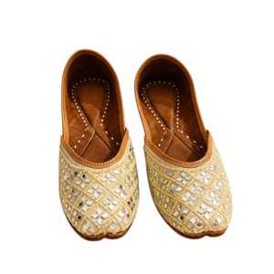 Wholesale Ladies Khussa Traditional Pumps Handmade Pakistani Flats Elegant Embroidered Wedding Ethnic Shoes Factory Supply - Product Image 1
