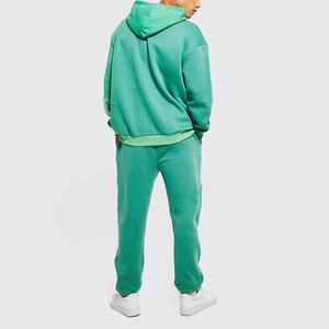 Conjuntos Deportivos de Invierno Personalizados para Hombre, Sudadera con Capucha Gruesa, Conjunto Deportivo de Alta Calidad 100% Poliéster - Product Image 4