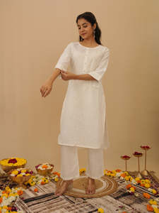 Conjunto de Kurta y Pantalón de Algodón Puro, Mangas Largas, Ecológico, Teñido Liso, Kurta Recta con Pantalón Estándar - Product Image 2