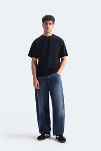 เสื้อยืดคอกลมสีดำพิมพ์ลายกราฟิกแขนสั้นทรงปกติผ้าฝ้ายแท้ 100% หนานุ่มพิเศษสำหรับผู้ชาย - Product Image 6