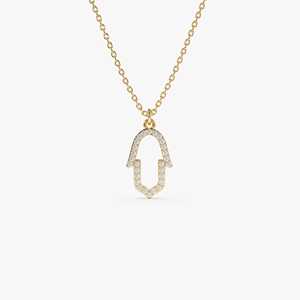 Nuevo Collar Hamsa de 14k, Clásico y en Tendencia, Chapado en Oro de 14K sobre Plata de Ley 925 con Moissanita, Perfecto para Fiestas - Product Image 1