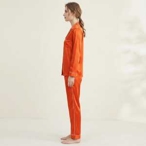 Ensemble de pyjama classique à manches longues, tissu doux au toucher, tenue décontractée pour l'intérieur, confortable - Product Image 4