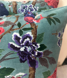 Fundas de Cojín de Terciopelo Verde Azulado con Estampado de Aves y Flores Coloridas, Cojines Decorativos para Sofá, Dormitorio y Decoración del Hogar - Product Image 4