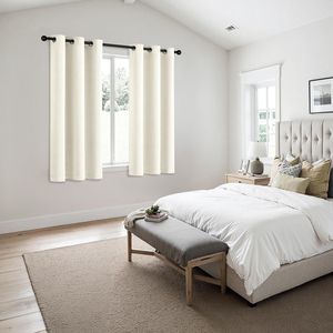 Tende Oscuranti Termoisolanti con Occhielli Solidi, Colore Crema, per Camera da Letto e Soggiorno, Lunghezza 63 Pollici, 2 Pannelli - Product Image 4