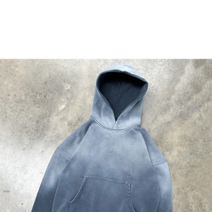 เสื้อฮู้ดดี้หรูหราแบบสั่งทำพิเศษ ทรงโอเวอร์ไซส์ ล้างสีแบบแอซิดวอช ไหล่ตก น้ำหนัก 500GSM ผ้าหนา สีซีดแบบวินเทจ ขาดๆ แบบดิสเทรส ทรงครอป ทรงบ็อกซี่ สไตล์วิทยาลัย - Product Image 4