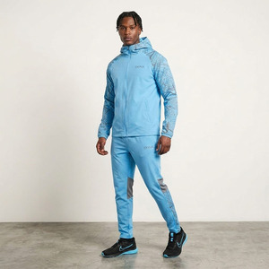 Ensemble de survêtement à capuche 2 pièces bleu ciel pour homme, écoresponsable, style streetwear, veste et pantalon de sport athlétique, tenue de jogging - Product Image 3