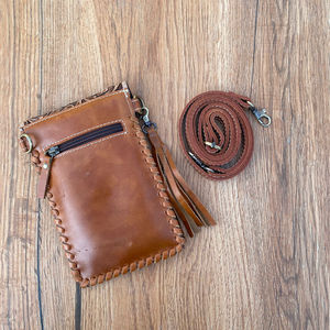 กระเป๋าถือผู้หญิงหนังวัวแท้ประดับพู่ - Product Image 4