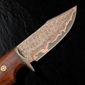 Couteau Bowie artisanal en cuivre damas, manche en bois de rose de 11 pouces avec mosaïque - Product Image 3