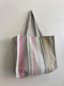 Sacs fourre-tout vintage bohèmes Kantha, réversibles, en coton matelassé, multicolores, sacs à bandoulière - Product Image 3