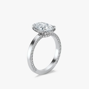 Anillo de compromiso de lujo con diamante de laboratorio de 3.50 CTW en forma de pera con halo oculto, engaste de puntas y banda plana pavé de oro de 14K - Product Image 5