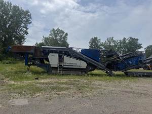 Trituradora de Impacto Kleemann MR130ZS EVO K024 con Motor AC, Capacidad de 450t/h, Bomba de Motor y Caja de Cambios - Product Image 3