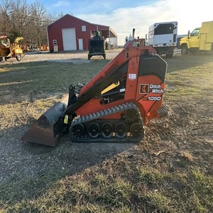 Venta al por mayor de cargadora de orugas diésel Ditch Witch de alta capacidad para excavación, carga, nivelación y transporte de materiales - Product Image 1